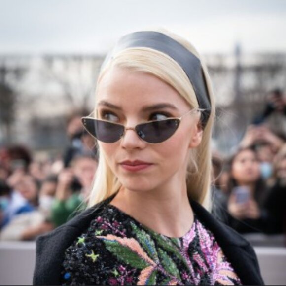 Dior MISSDIOR B1U B0B0 Cat Eye Sunglasses – Gold/Blue - Picture 2 of 11